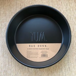 Rae Dunn 9 Inch Round Baking Pan-YUM